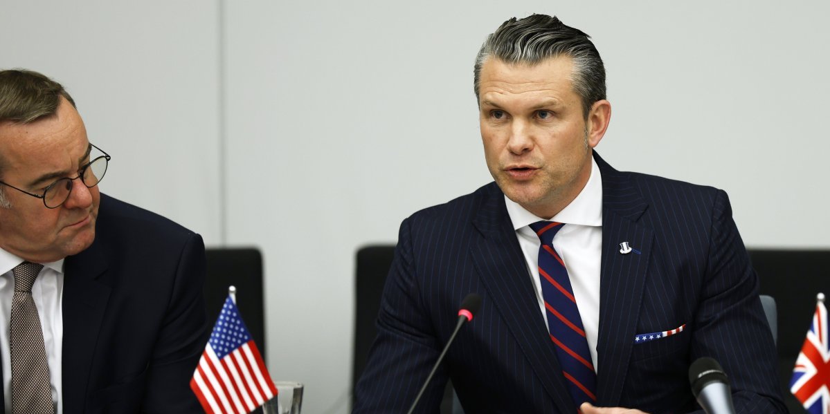 Novi udar za Ameriku! Ministar odbrane javio ženi ovu poverljivu informaciju! Cure detalji, umešani i brat i advokat!