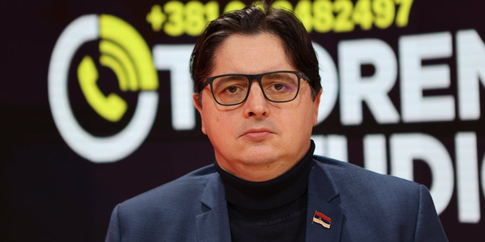 Napadnut poslanik Uglješa Mrdić! Uhapšena žena!