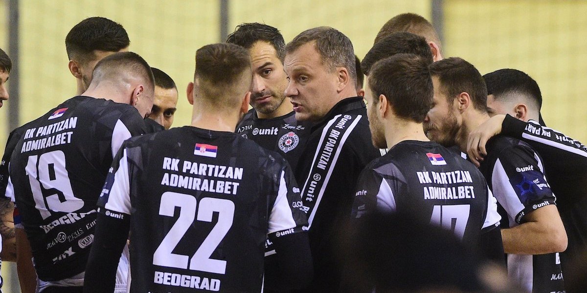 Partizan sa starim poznanikom u četvrtfinalu! Poslednji susret obeležen upadom navijača na teren (VIDEO)