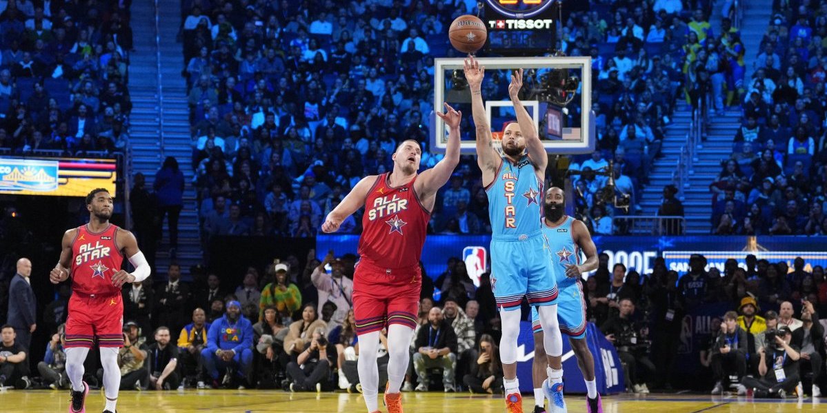 Jokić "namestio" Karija! Srbin šokirao legendu NBA lige! (VIDEO)