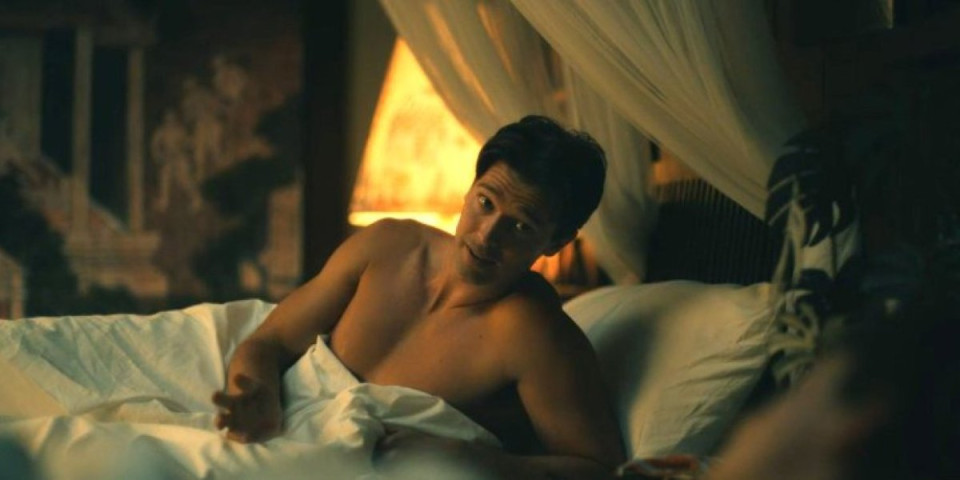 Serija "Beli lotos" dobila svoju porno verziju: Patriku Švarcenegeru prišao čovek u teretani i sve mu otkrio