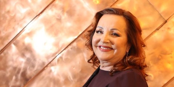 Bile drugarice, pa postale kume! Ana Bekuta venčala tri poznate pevačice