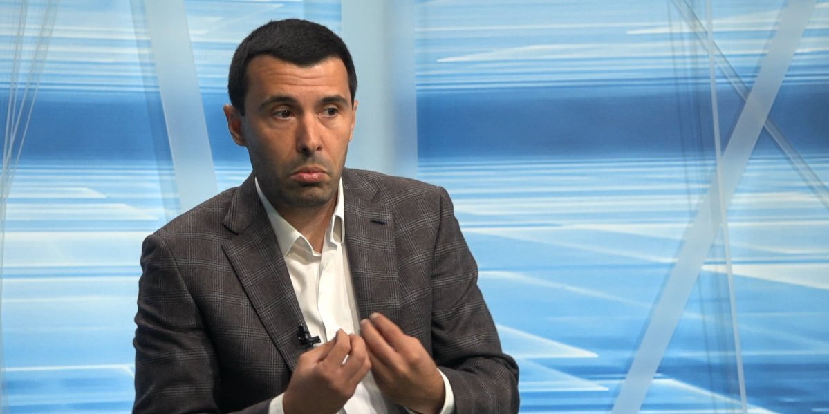 Evo ko je uhapšeni Nemanja Stajić: Bivši gradski sekretar za legalizaciju "pao" zbog nelegalne gradnje!