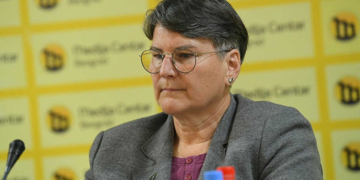 (VIDEO) Raskol sve dublji! Proglasovka poručila: Studenti su svoje završili, briga me za druge opozicione stranke!