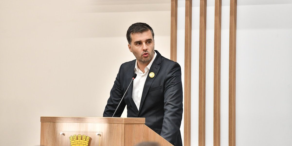 Đukanović urnisao Sava Manojlovića! Rokfelerovom potrčku još zvoni u ušima