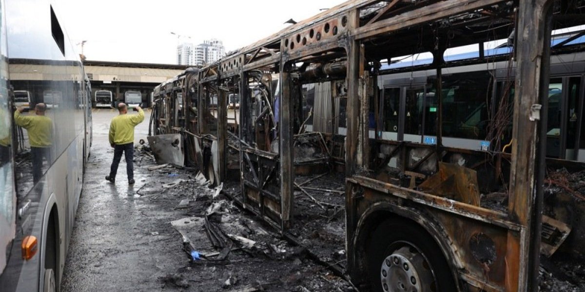 Teroristički napad u Izraelu?! Eksplodirali autobusi, prizori jezivi! (FOTO)