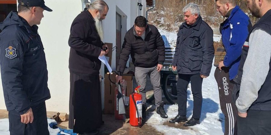 I sveštenici "prošli" protivpožarnu obuku! U Pirotskom kraju preduzete sve mere zaštite verskih objekata