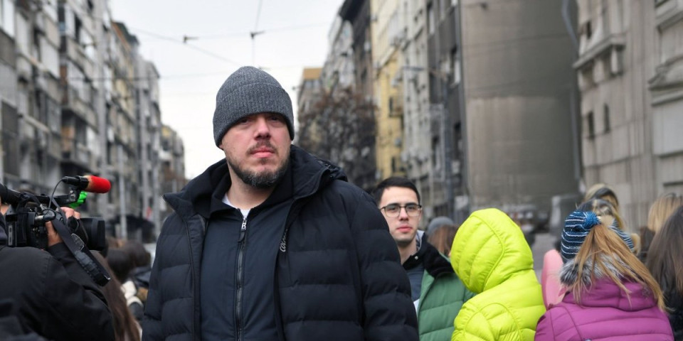 Štimac podržao jeziv napad na policajca! Tvrdi da je to izvanredan put koji treba slediti (VIDEO)