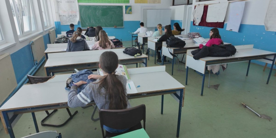 Prazne nam se škole: 50.000 manje đaka za poslednjih 10 godina