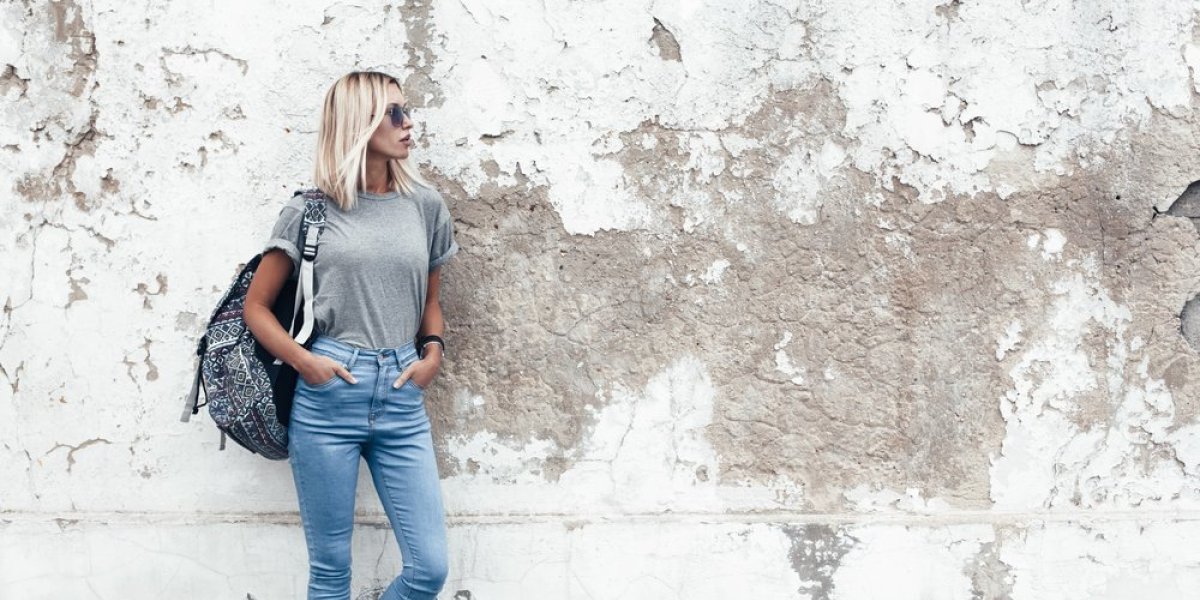 Farmerke koje su bile u trendu pre 2 decenije, ponovo će dominirati ovog leta (FOTO)