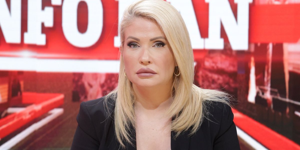 Napadnuta Sandra Božić: Blokaderka je funkcionerku SNS čupala i grebala po licu!