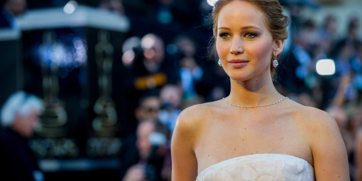 Dve najskuplje haljine na dodeli Oskara! Nosile su ih ove glumice, a od cifre će vam se zavrteti u glavi (FOTO)