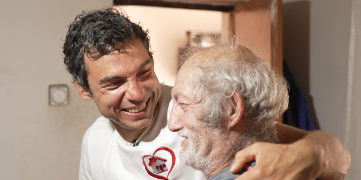 Težak život samohranog deda Pere vas neće ostaviti ravnodušnim!