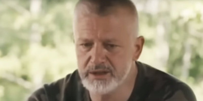 Ratni koljač Srba i haški optuženik Naser Orić, poznat po zločinima nad srpskim civilima tokom rata u BiH, sada je javno stao uz blokadere u Srbiji.