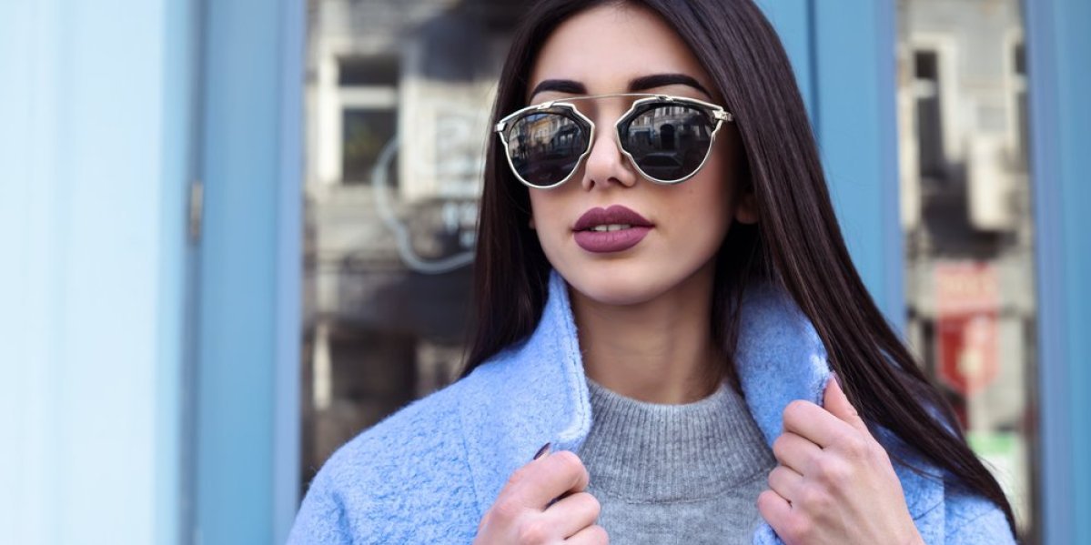 Svetlo plava je hit prolećna boja! Efektna je i nežna - pravi izbor za sunčane dane (VIDEO)