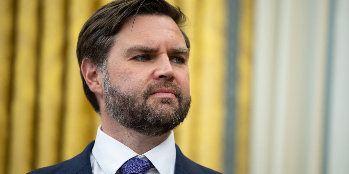 Šok u Beloj kući! Vens predstavio plan za Ukrajinu - Evropa razočarana!