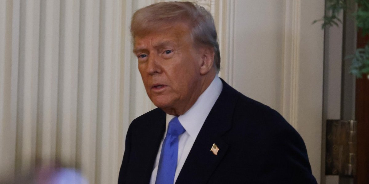 Amerika na nogama! Tramp čeka rezultate lekarskog pregleda!