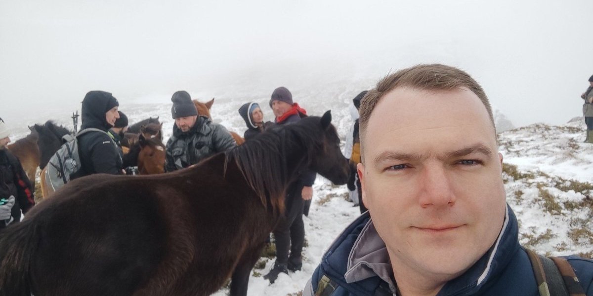 Nenad Cvetković sa kolegama planinarima 