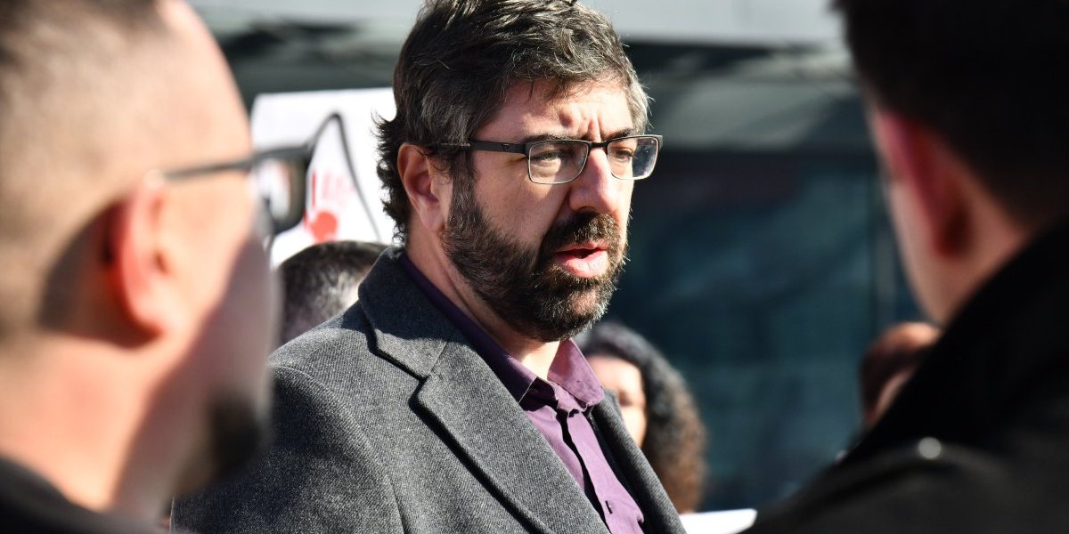 "Lazovićevo prvo radno mesto je narodni poslanik": Oštre reakcije na uvrede koje je lider ZLF uputio Vučiću