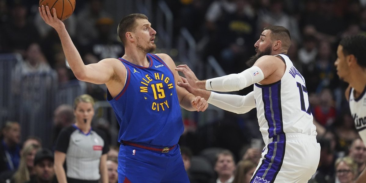 Eksplozijaaaa! Potez Jokića bacio navijače u trans (VIDEO)