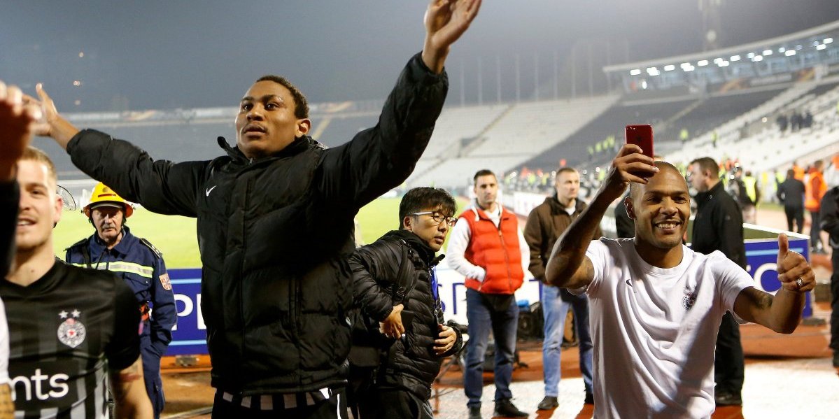 Ljubimac "grobara" ponovo u crno-belom! Navijači Partizana oduševljeni (FOTO)