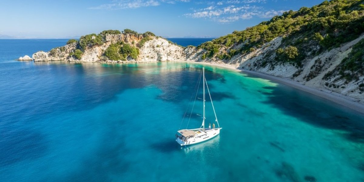 Grčko ostrvo koje turisti obožavaju! Pravi je biser Jonskog mora  (FOTO)