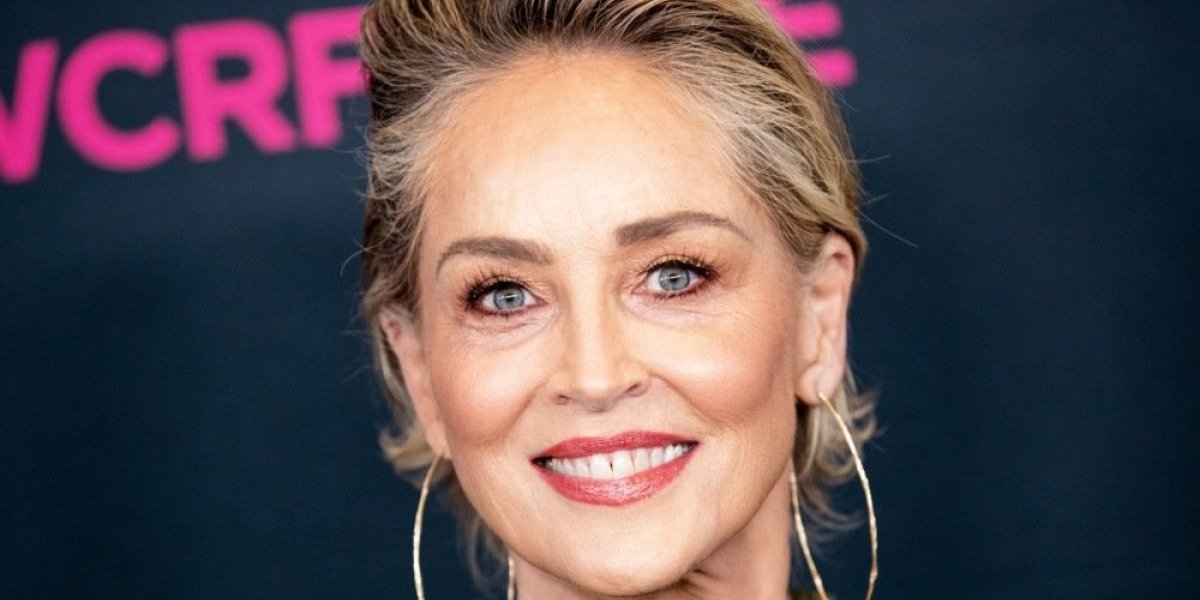 "Najgore mi je bilo da radim sa njim"! Šeron Stoun otkrila šokantnu tajnu koju je čuvala decenijama