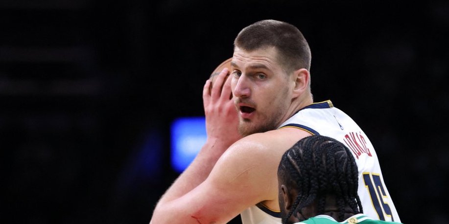 Istorijaaaa! Pogledajte potez Jokića, čovek ima magiju u rukama (VIDEO/FOTO)