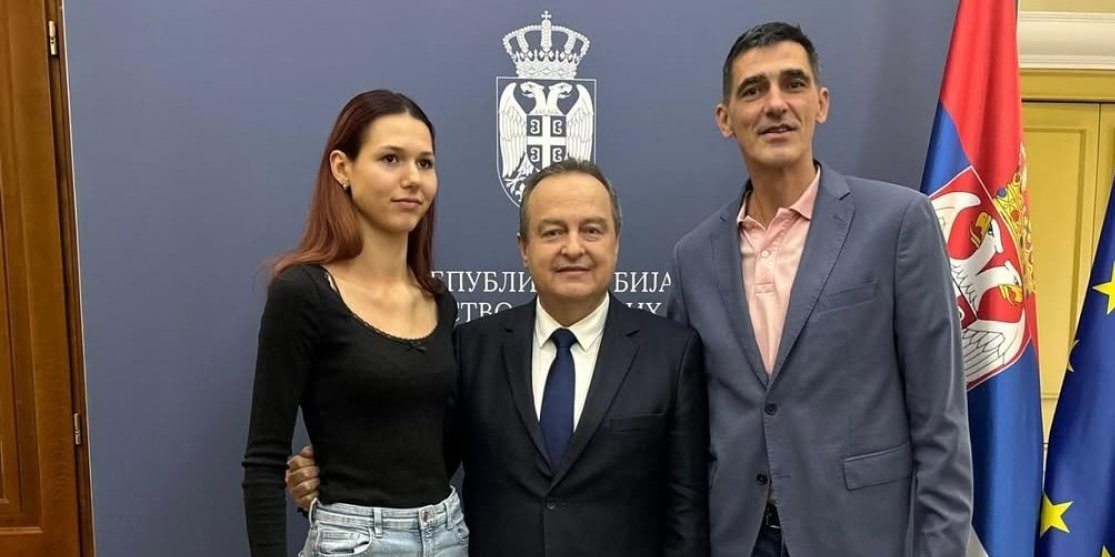 Ministar Dačić čestitao Angelini Topić osvajanje srebra: Nastavite da činite srpski narod ponosnim!