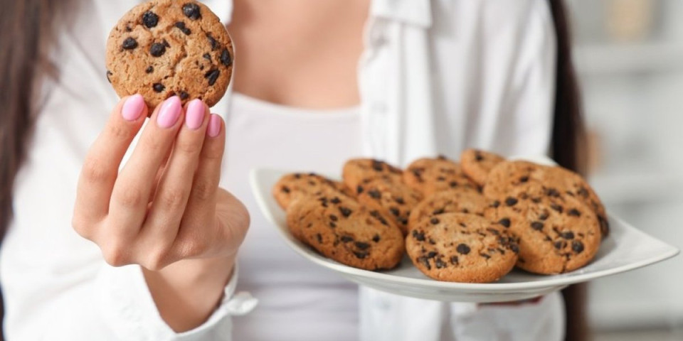 Omiljeni čokoladni keksići sadrže otrov! Hitno povučeni sa tržišta - Ako ovo imate, obavezno bacite