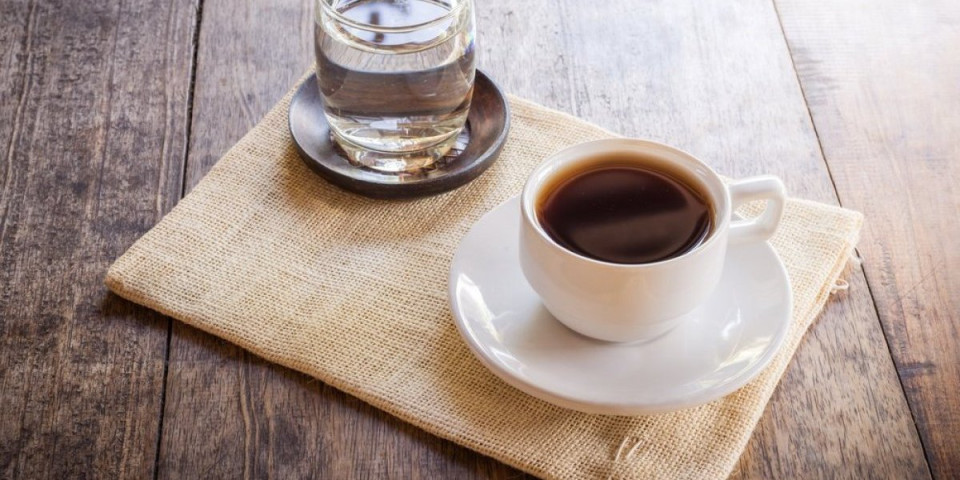 Kafena dijeta koja skida kilograme - Napravite sami tajni sastojak i dodajte ga u omiljeni napitak