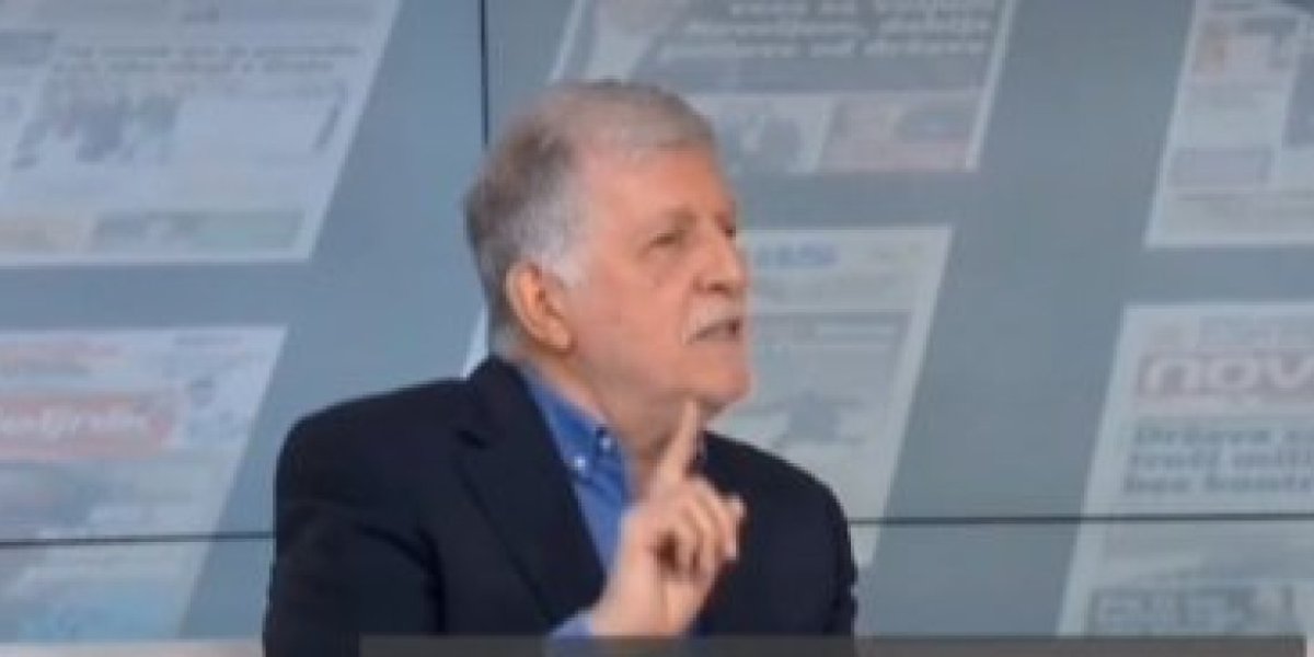 (VIDEO) MORBIDNO! Ideolog opozicije Popović narod naziva plaćenicima - 15. mart poredi sa sahranom