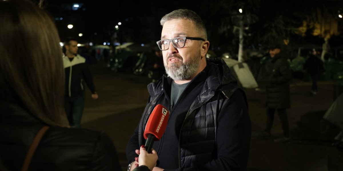 DOKLE VIŠE?! Napadnuta novinarka Informera nakon Svenarodnog skupa (VIDEO)