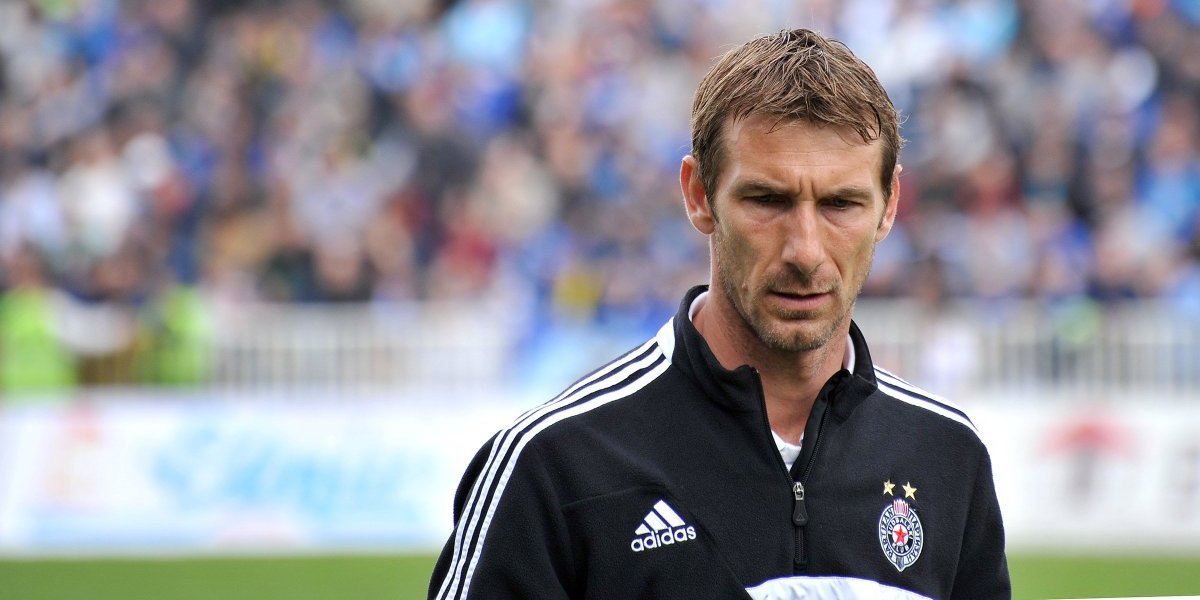 Ti si prvi golman, Radiša: "Grobari" napravili mural tragično preminulom golmanu Partizana (FOTO)