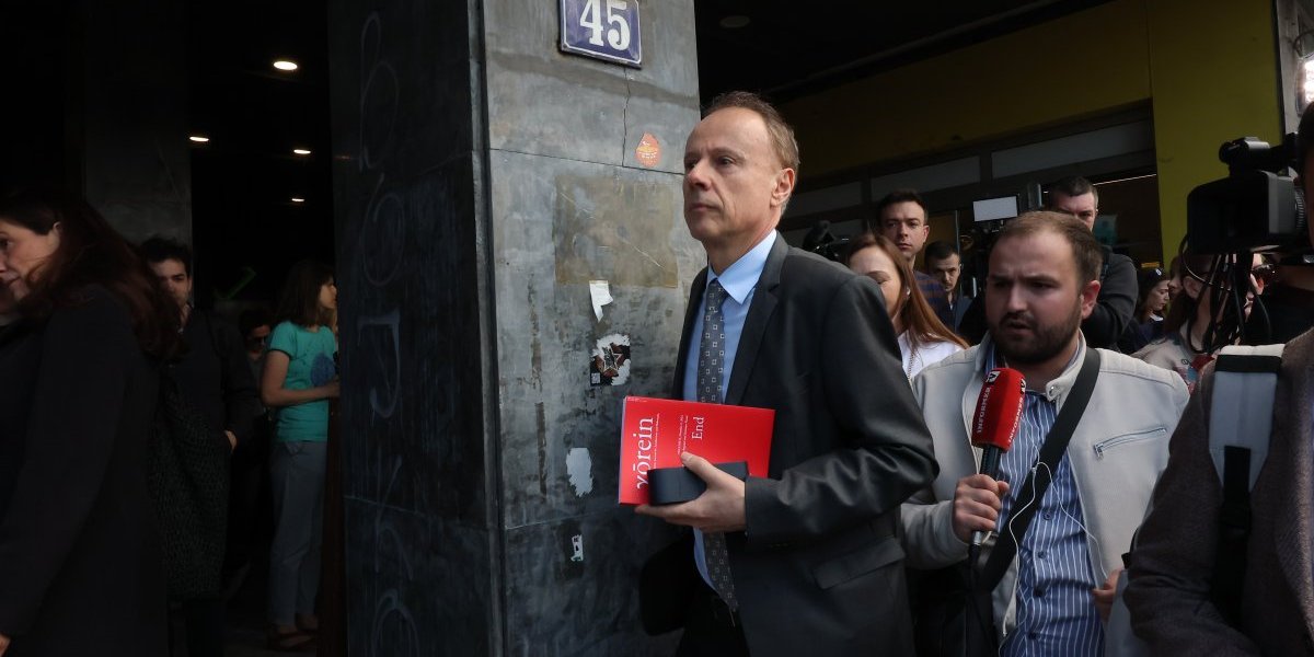 Vladan Đokić ruši državu: Rektor ovim potezom na Vidovdan jasno pokazao šta mu je cilj!