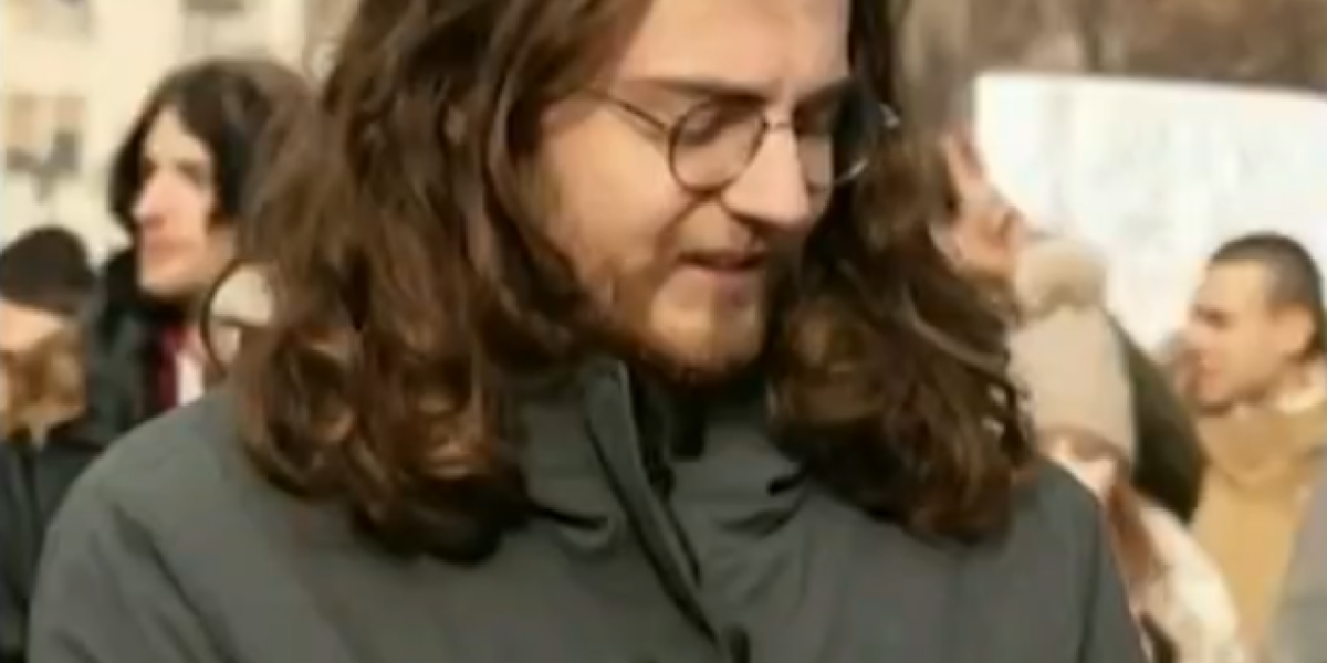 Teroristi blokaderi ne odustaju: Dečko Mile Pajić poziva na linčovanje policajca, objavio i njegovu adresu (FOTO)