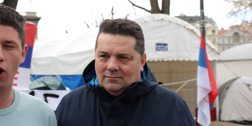 "Hoće li nam se izviniti ili bar prestati da nas mrze": Oglasio se Stevandić nakon što je opozicija okrivila Republiku Srpsku za svoj poraz