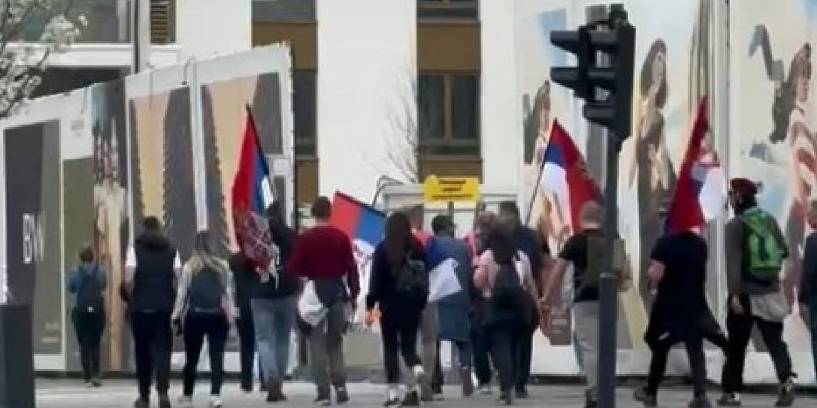 Znaju li šta je licemerje i zašto ne?! Išli u Beograd na vodi i Galeriju, pa krenuli da ruše državu koja je to izgradila! (VIDEO)