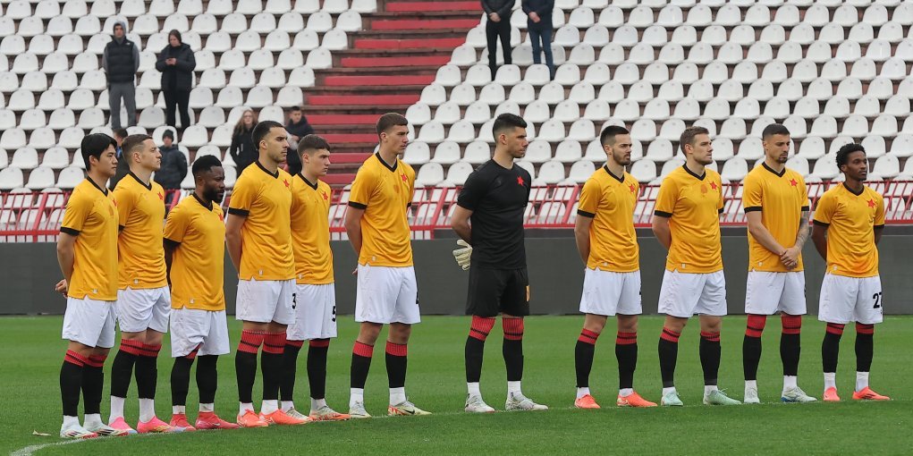 Minut ćutanja na "Marakani"! Crvena zvezda odala počast nastradalima u Makedoniji! (VIDEO)