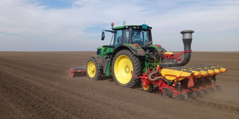 Počela setva šećerne repe! Poljoprivredni proizvođači i ove godine mogu računati na podršku kompanije Sunoko