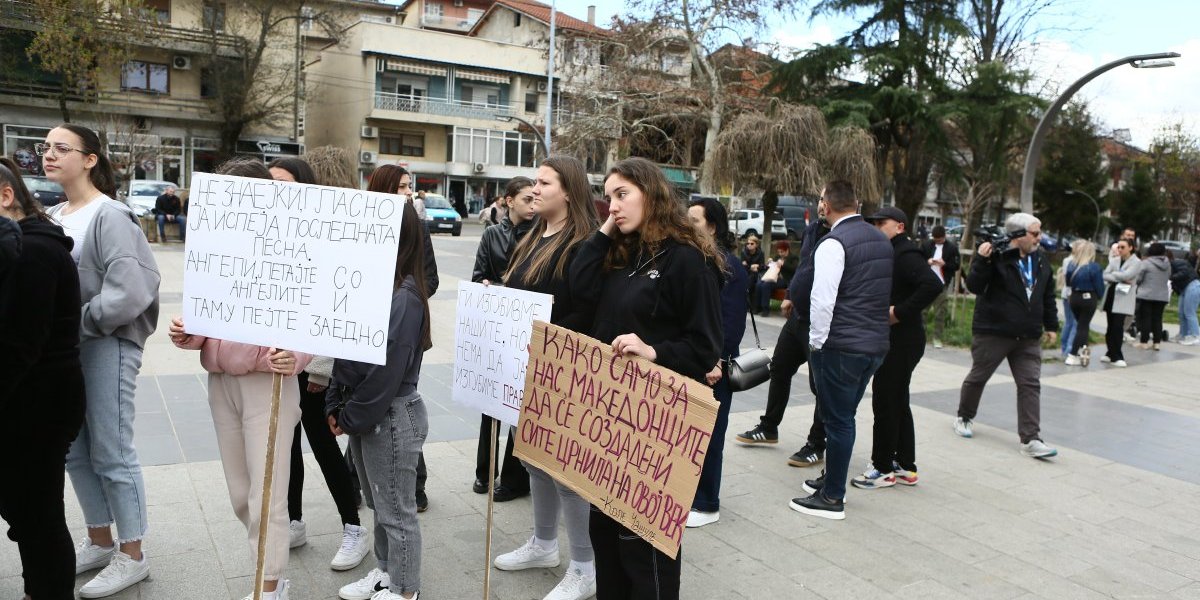 "Ovaj grad više nikad neće biti isti!" Meštani Kočana izašli na ulice (FOTO/VIDEO)