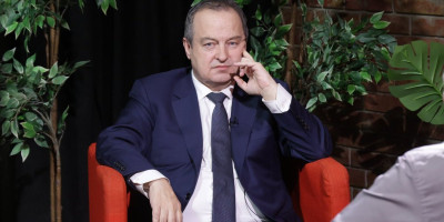 Potpredsednik Vlade Republike Srbije i ministar unutrašnjih poslova Ivica Dačić boraviće sutra u zvaničnoj poseti Republici Austriji gde će se sastati sa saveznim ministrom unutrašnjih poslova ove zemlje Gerhardom Karnerom.