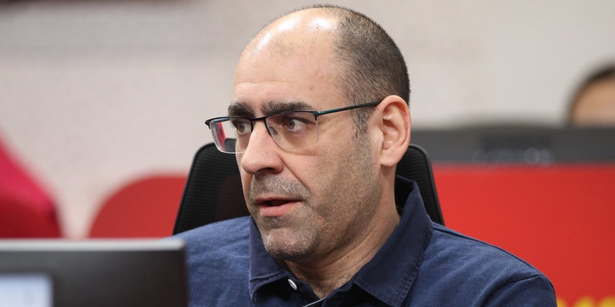 Skandal bez presedana - Sve po istom receptu: Kao što hoće da ugase Informer, sada kreću i na Đukanovića (FOTO)