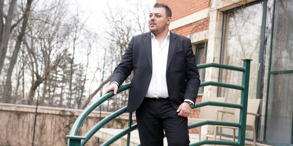 Pevač morao ponovo na operaciju želuca - Nakon komplikacija opet otišao pod nož: "Mnogo mi je bilo teško"