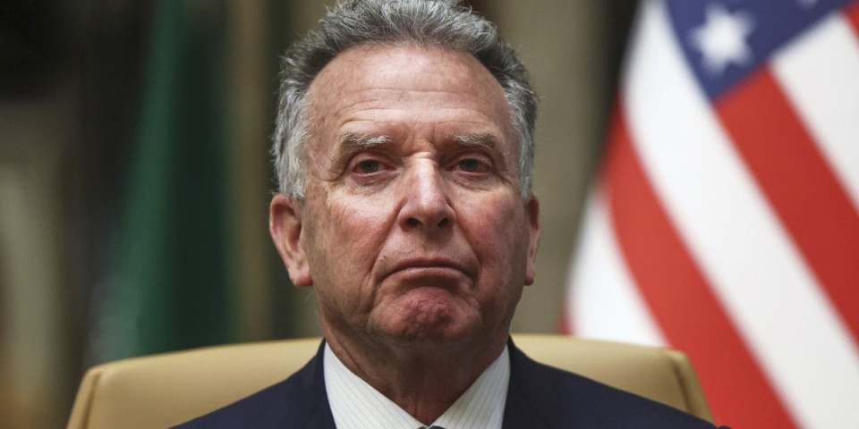 Misteriozno povlačenje u Vašingtonu: Tramp ostao bez ključnog pregovarača