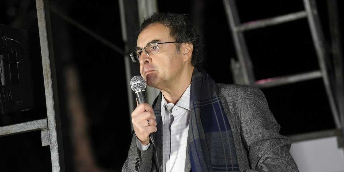 Dinstao je, pa pržio, a sad kuka na sav glas - Jovo Bakić u delirijumu: Prete mi, objavili su moj broj telefona i adresu