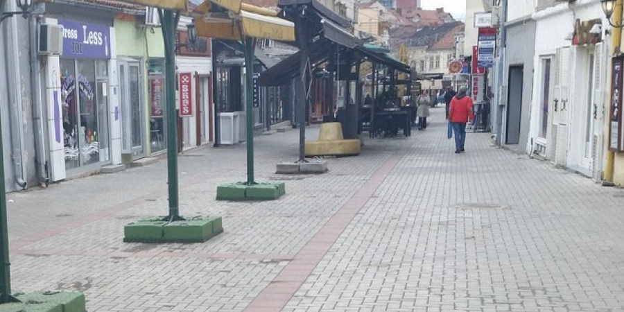 Ko je "krpio" taj mora i da glanca! Nadležni iz uprave Kragujevca odgovaraju na prozivke za radove u pešačkoj zoni