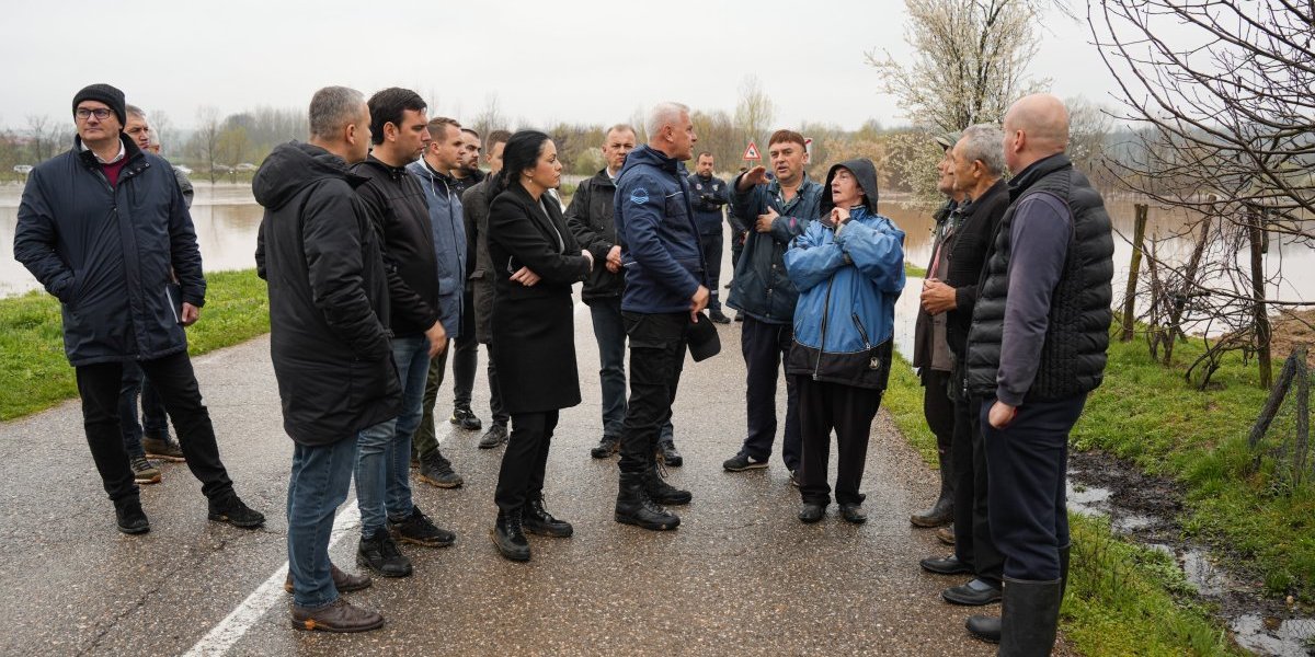 Gradski štab za vanredne situacije, Goran Putović, direktor Srbija vode u obilasku kritičnih lokacija 