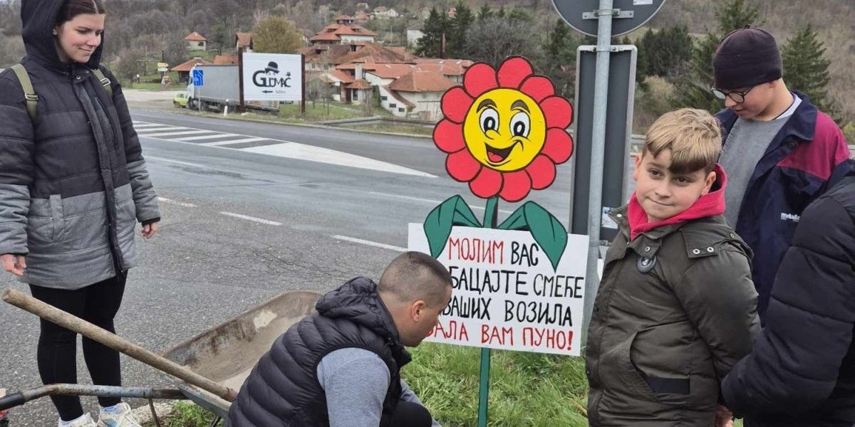 Ekološki cvet dočekuje turiste na Rudniku! Ovako je na običnoj livadi nastala atrakcija Srpski Holivud (FOTO)
