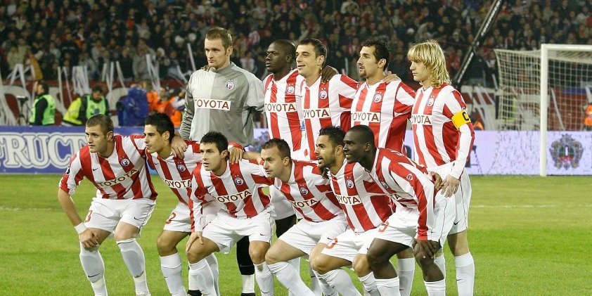 Skockan za teren! Bivši as Zvezde postao modna ikona među trenerima!